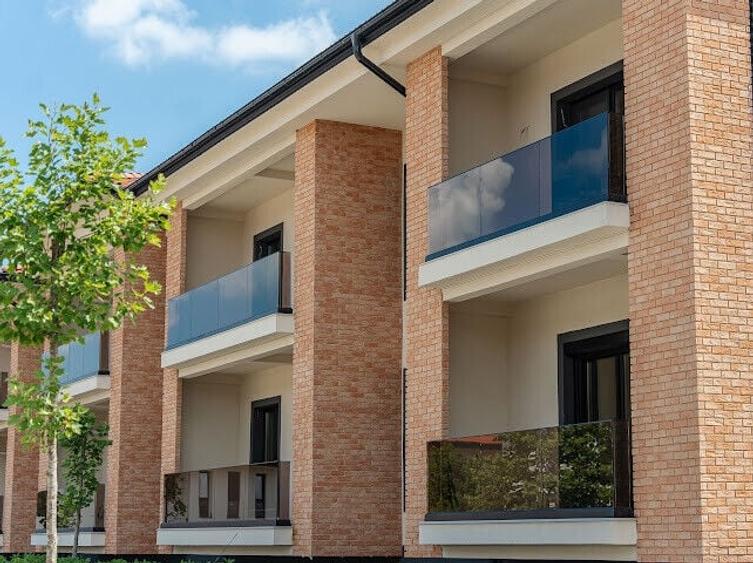 Apartament cu 3 camere decomandat, mobilat în Galata