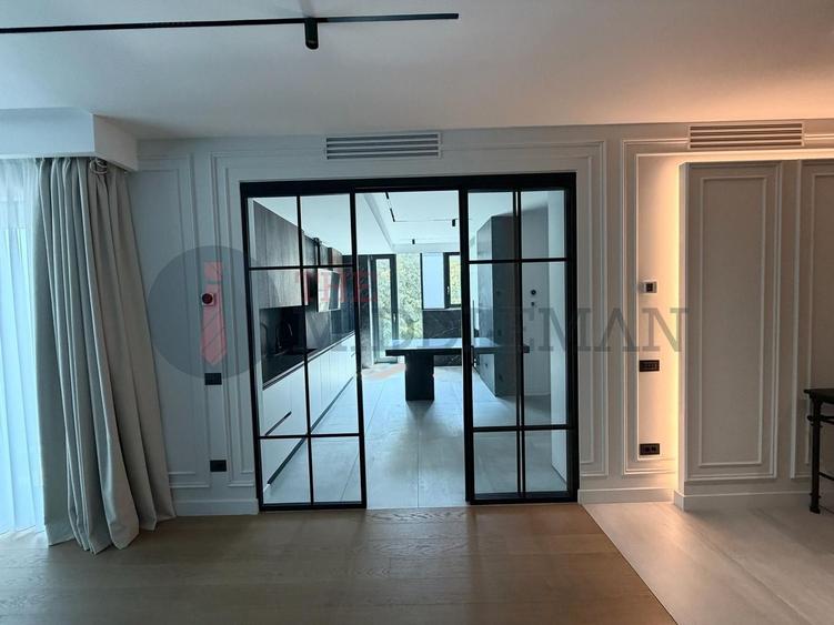 Apartament cu 4 camere în Floreasca