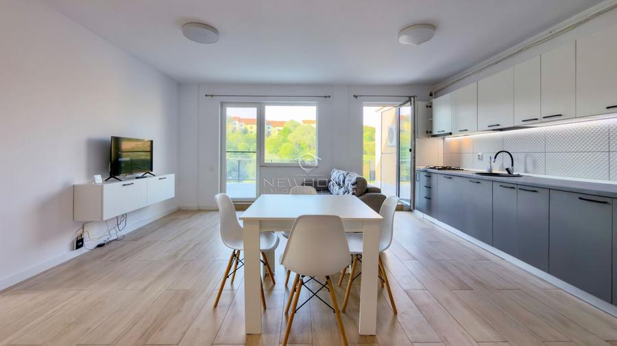 Apartament 3 camere, 70 mp, tersa 45 mp, 2 parcari, Floresti - 2