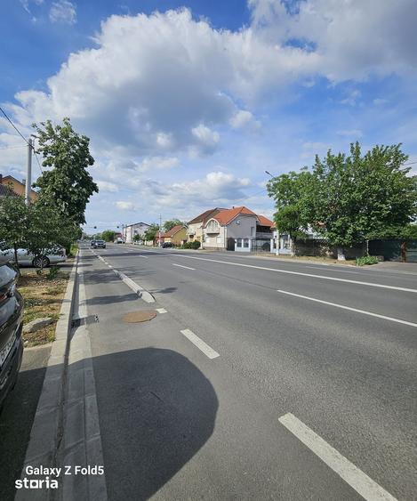 Casă cu 3 camere decomandat cu Teren 135 Mp în Iosia