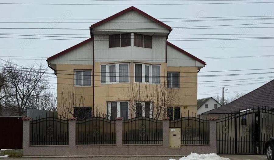 Casă cu 2 camere cu Teren 1267 Mp în Ciorani