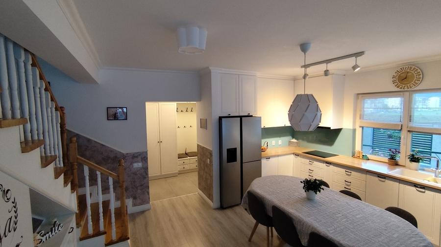 Duplex cu 5 camere cu Canalizare în Florești