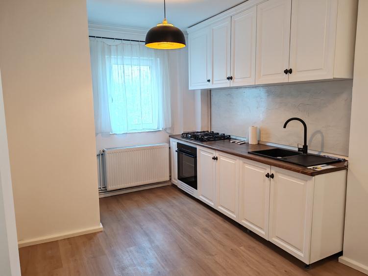 Apartament 2 camere liber la vanzare zona Grivitei - 7
