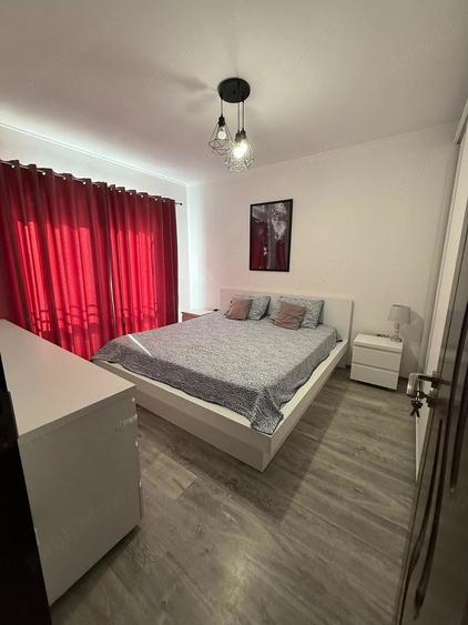 Apartament cu 2 camere decomandat în Giroc