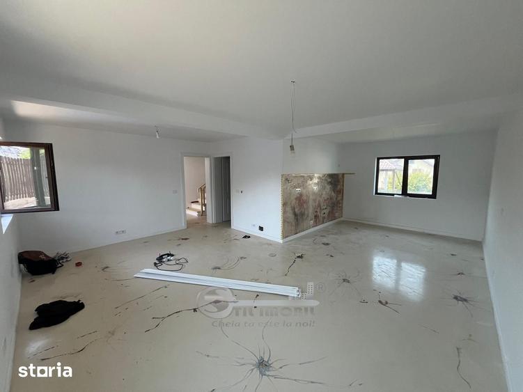 Casă cu 3 camere cu Teren 350 Mp în Vișan