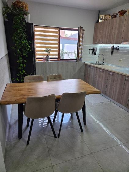 Casă individuală cu 3 camere cu Teren 300 Mp în Agigea