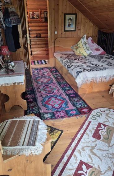 Casă cu 3 camere cu Teren 863 Mp în Dolhești