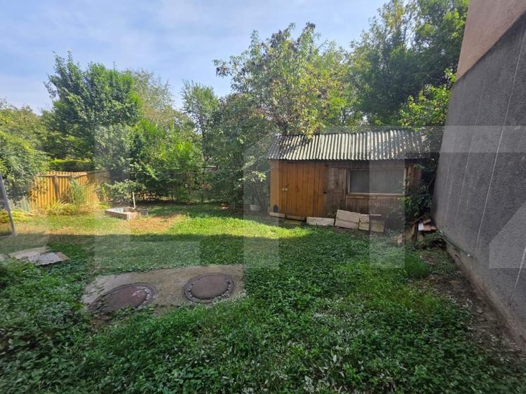 Apartament cu 2 camere semidecomandat, mobilat în Simeria