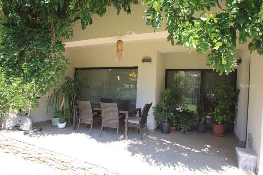 Casă cu 5 camere cu Teren 500 Mp în Nord