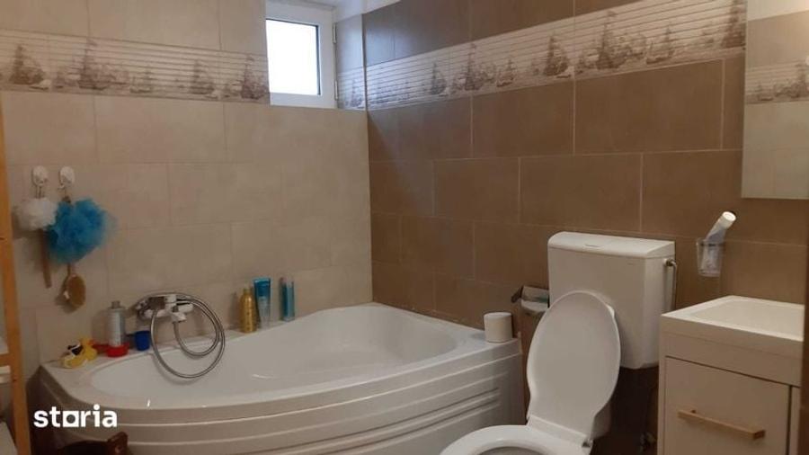 Casă cu 3 camere cu Teren 156 Mp în Central
