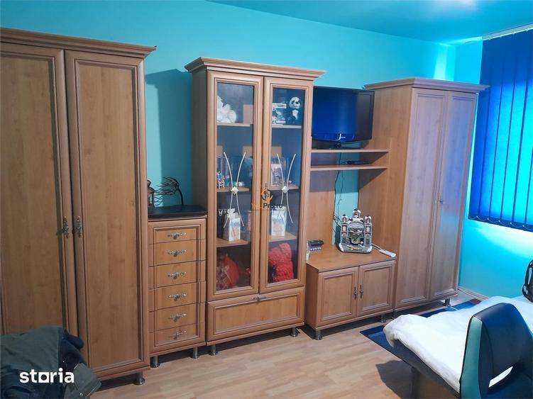 Garsonieră decomandată în Blașcovici