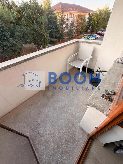 Apartament cu 2 camere decomandat în Căzănești (Râmnicu Vâlcea)
