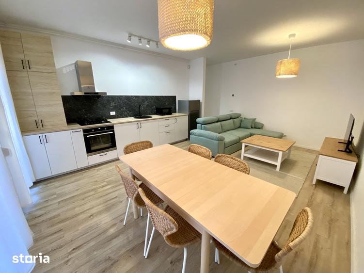 Apartament cu 2 camere decomandat în 6 Vânători