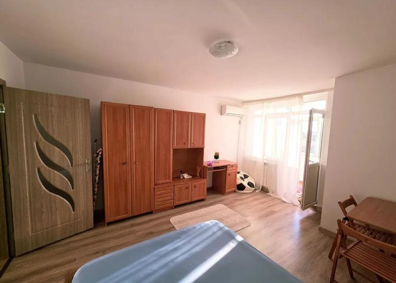 Garsonieră decomandată în Tătărași