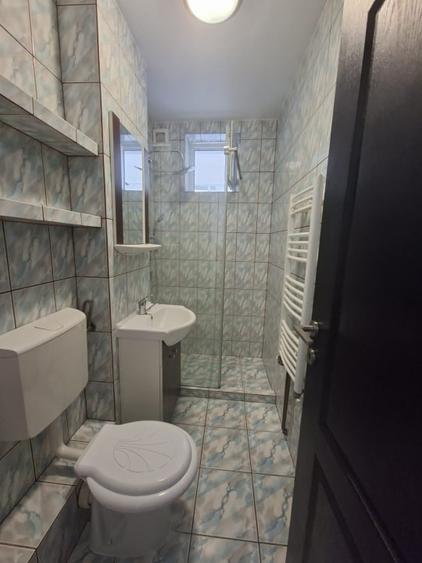 Apartament cu 2 camere semidecomandat în Cedonia