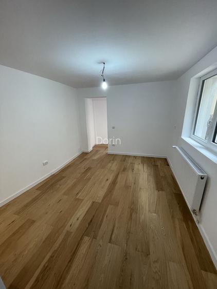 Vand garsoniere centru Brasov