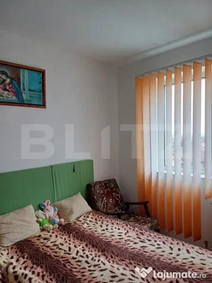 Apartament cu 3 camere decomandat în Turda