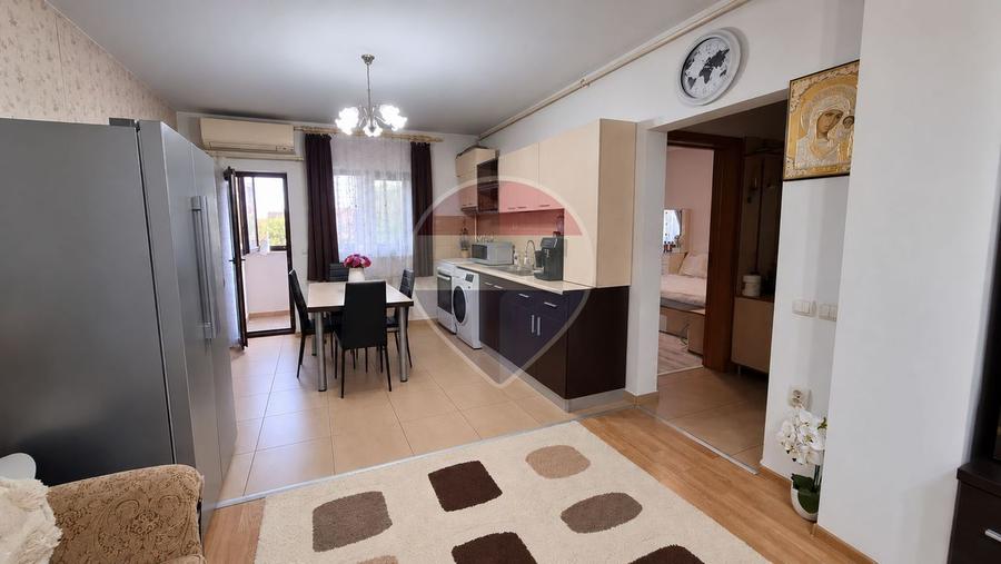 Apartament cu 2 camere decomandat în Dobroești
