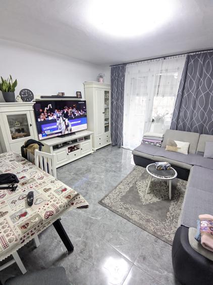 Apartament cu 3 camere în Gheorgheni