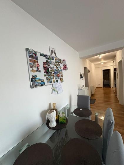 Apartament cu 3 camere decomandat în Sânpetru