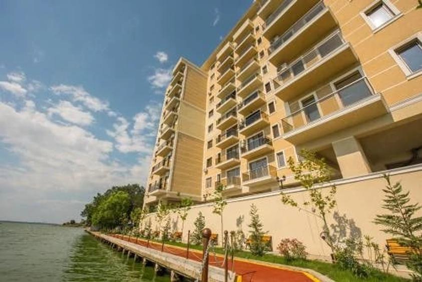 Apartament cu 2 camere semidecomandat în Cazino