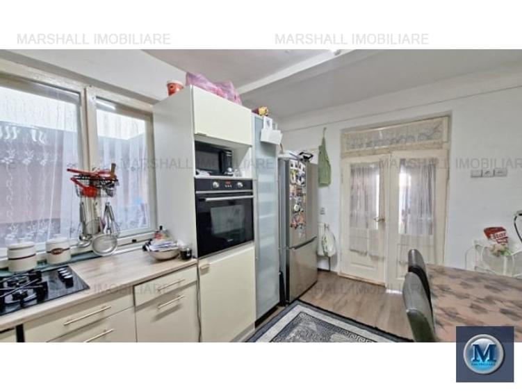 Casă cu 5 camere cu Canalizare în Central