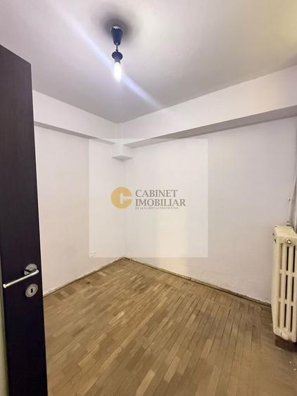 Apartament cu 3 camere decomandat în Cișmigiu