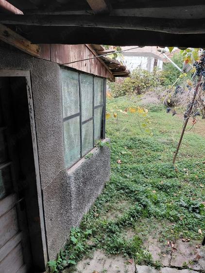Casă cu Teren 972 Mp în Adâncata