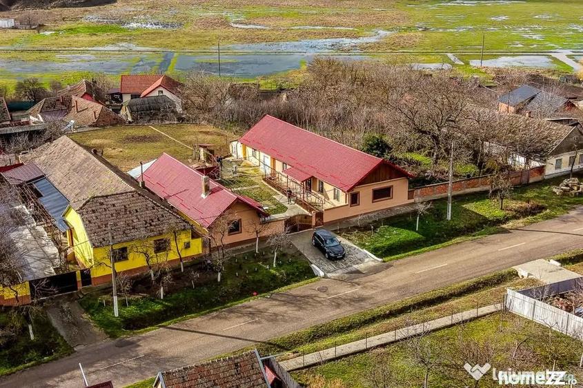 Casă cu 3 camere cu Teren 641 Mp în Vinga