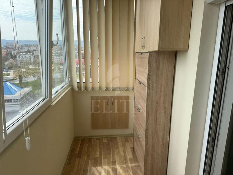 Apartament cu 2 camere semidecomandat, mobilat în Zorilor