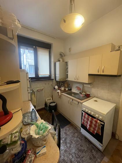 Apartament cu 2 camere decomandat, mobilat în Capitale