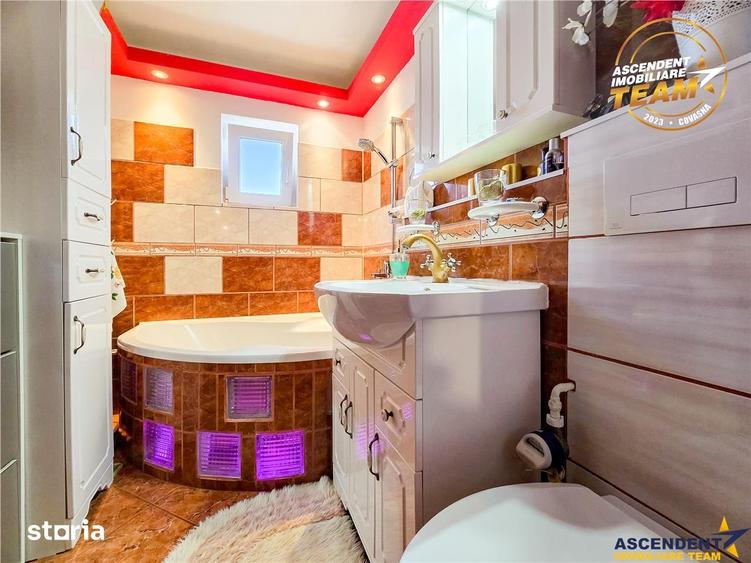 Apartament cu 2 camere decomandat, mobilat în Lenin