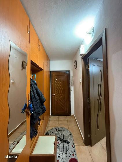 2 camere Craiovita Segarcea Parc Fantasy 52 mp parter inalt 1980 - 3