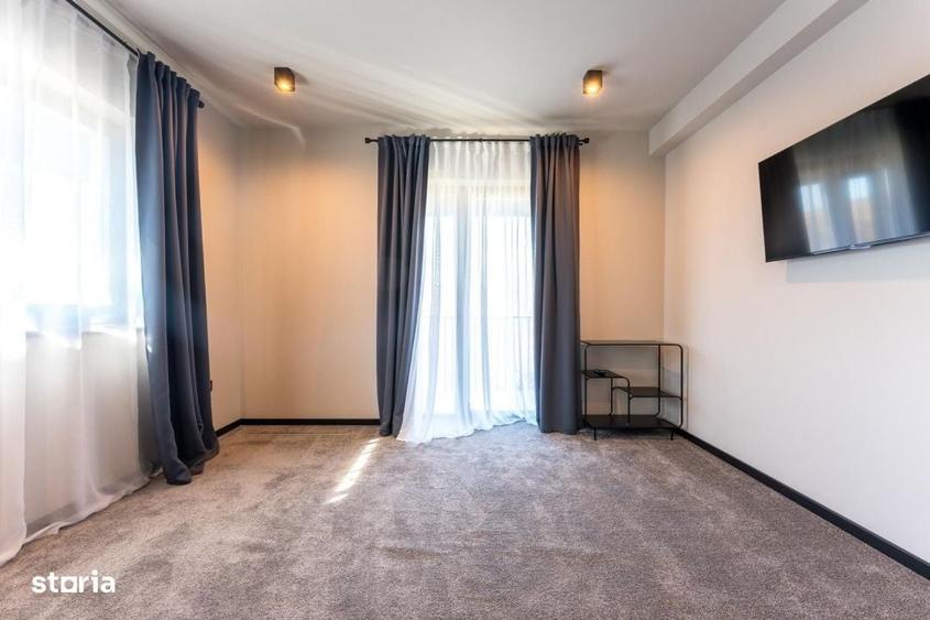 Casă cu 4 camere în Rădaia