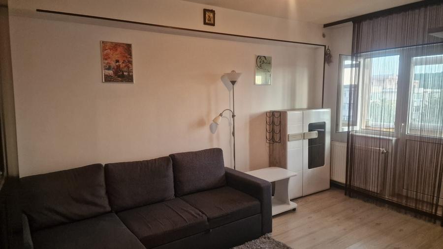 Apartament cu 2 camere decomandat în Găvana