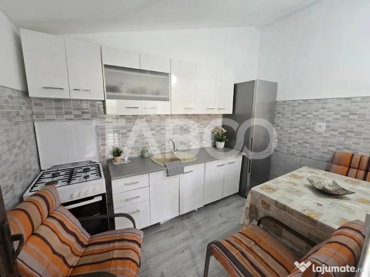 Casă cu 3 camere cu Teren 1255 Mp în Colun