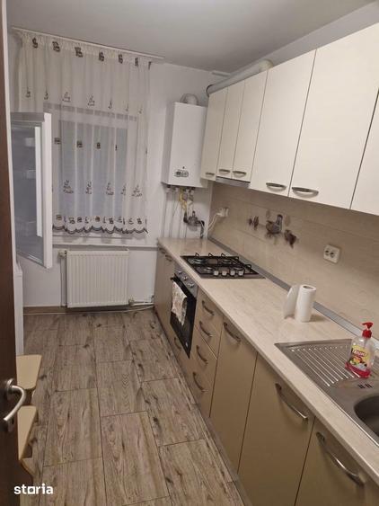 De inchiriat apartament cu 2 camere, zona Roman Voda,mobilat si utilat - 3