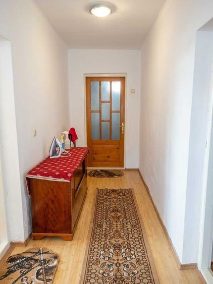 Casă cu 3 camere cu Teren 612 Mp în Păulești