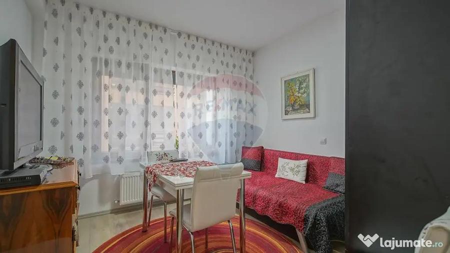 Apartament cu 3 camere decomandat în Sânpetru