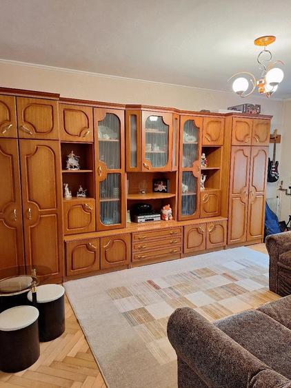 Apartament cu 2 camere decomandat în Decebal