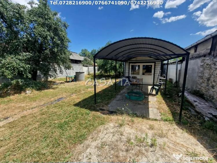 Casă cu 2 camere cu Teren 2554 Mp în Sănătești