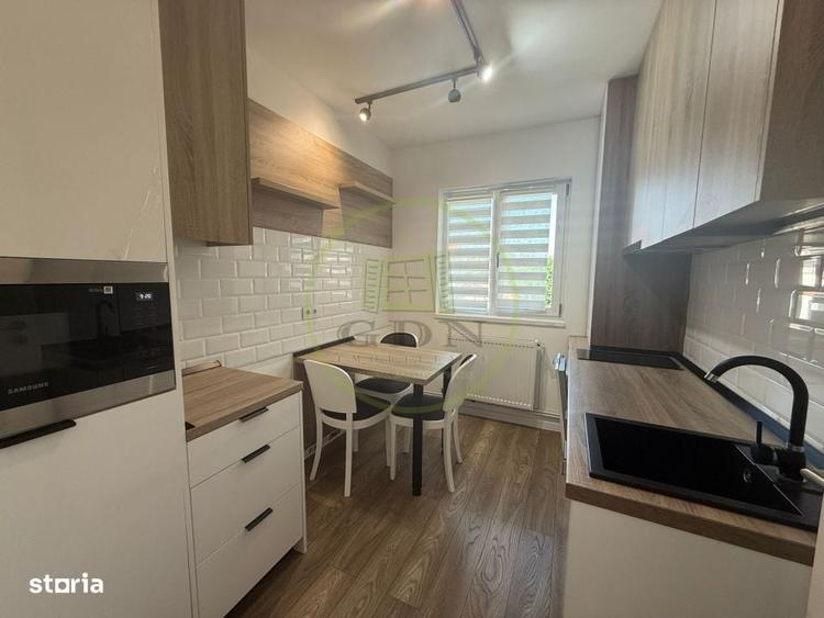 Apartament cu 4 camere decomandat în 1 Mai