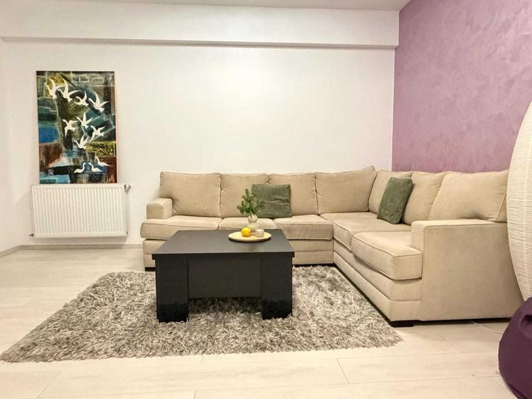 Apartament cu 2 camere semidecomandat în Nerva Traian