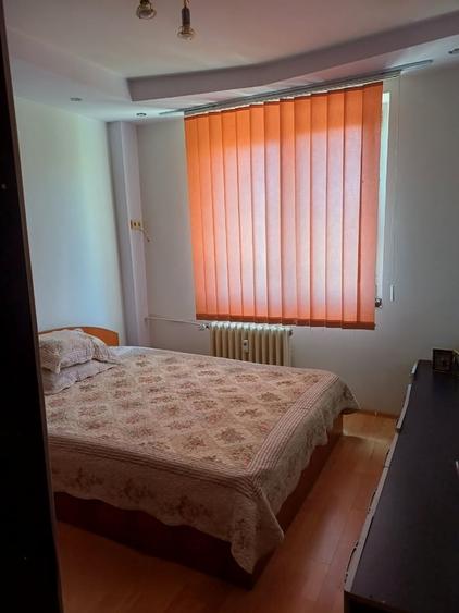 Apartament cu 3 camere semidecomandat în Nicolae Grigorescu