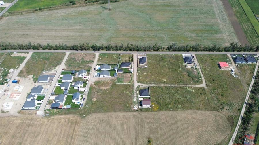 Loturi teren intravilan de in Vanatori intre 576mp - 612mp - 7