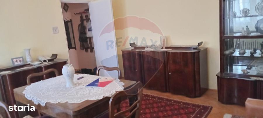 Apartament cu 2 camere semidecomandat în Aurel Vlaicu