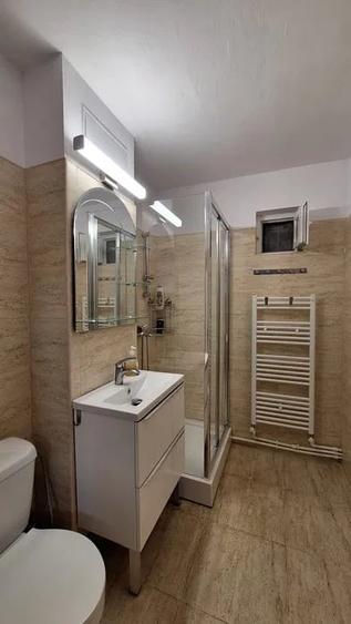 Apartament cu 2 camere semidecomandat, mobilat în Tomis III