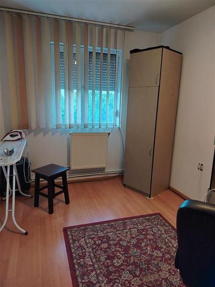 Apartament cu 2 camere decomandat în Apollo