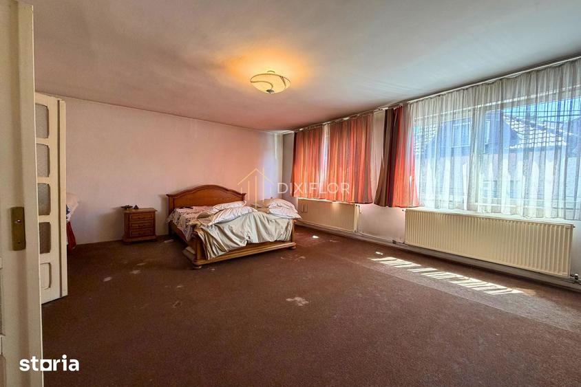 Casă cu 4 camere cu Teren 400 Mp în 22 Decembrie 1989
