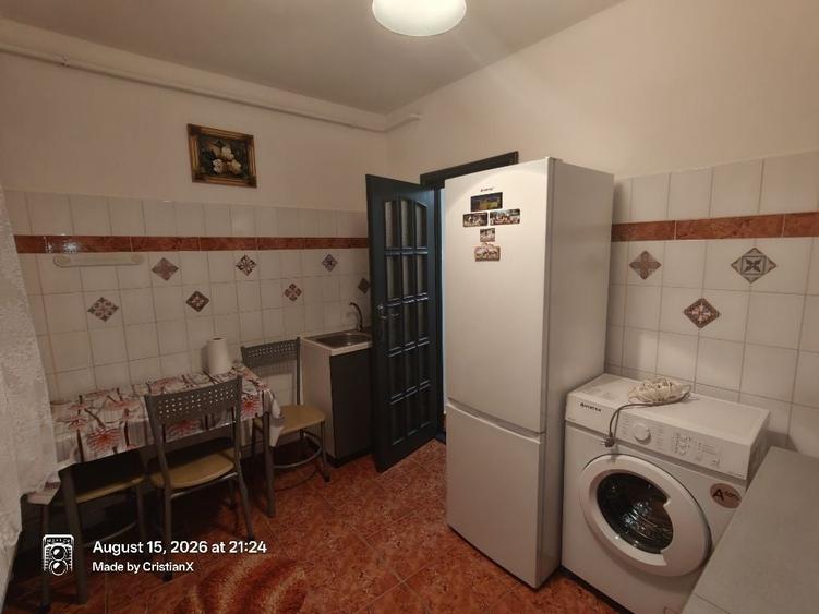 Garsonieră decomandată în Școlilor